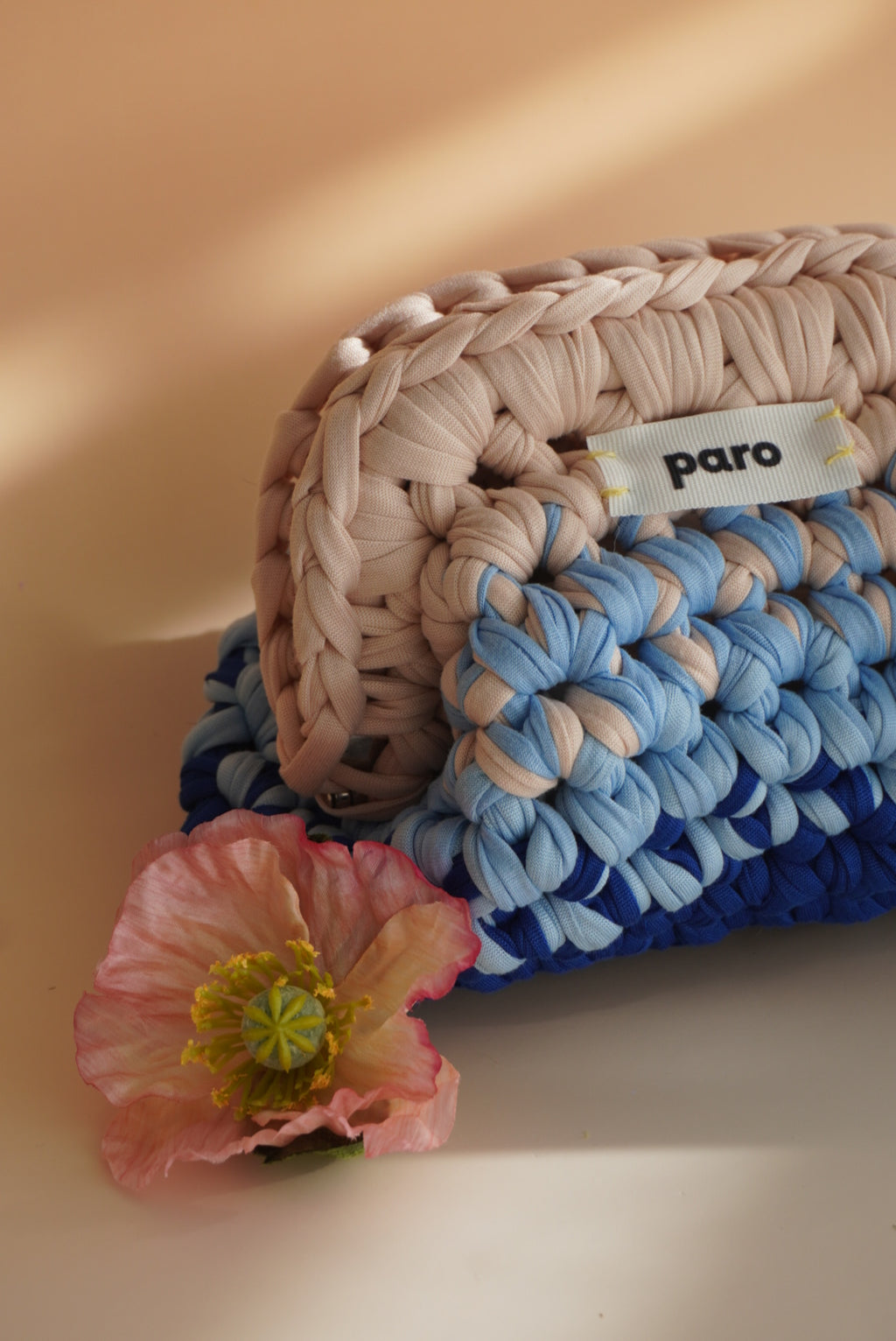 THE PUFF POUCH · Blue Crush